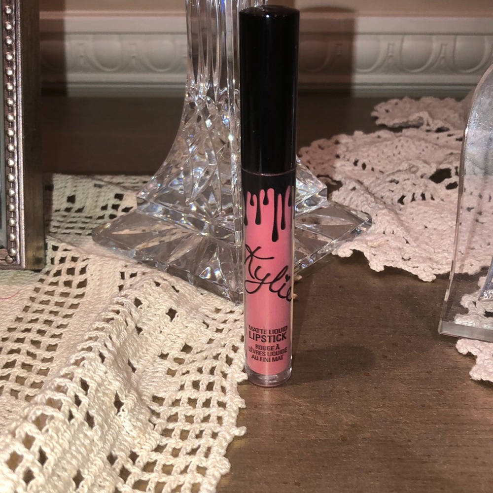 Kylie Cosmetics Posie K Matte Liquid Lipgloss